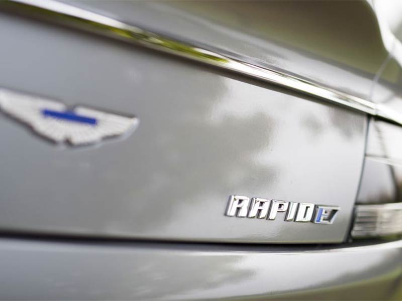 Rapid E... أول سيارات أوستن مارتن الكهربية